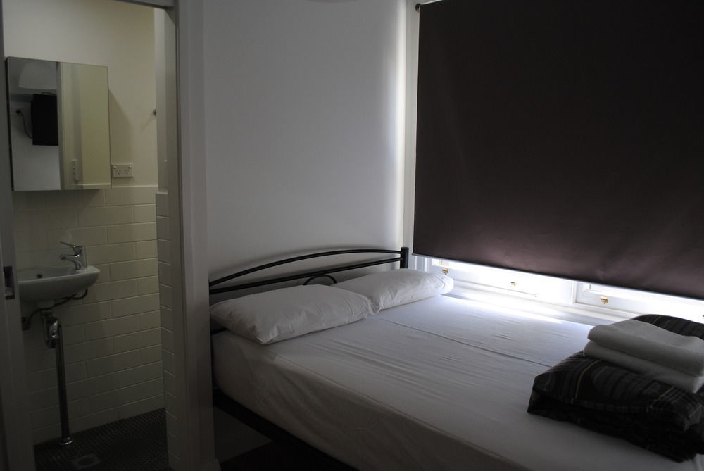 Highfield Private Hotel Sydney Exterior photo